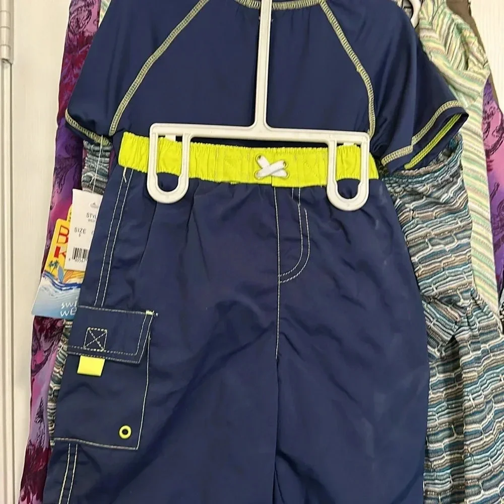 NWT 2PC Boy’s Swim Set Bunz Kidz - Size 5